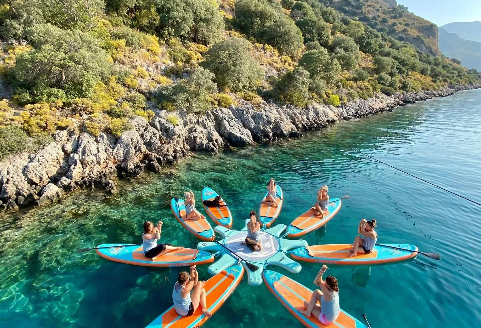 Botel Hayat Bu, Boot Hotel Fethiye