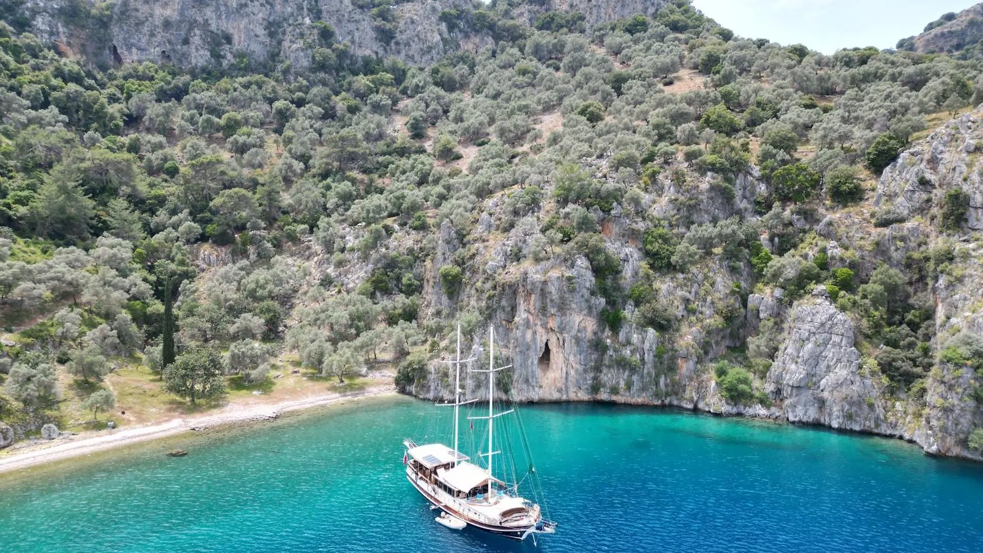 Hayat Bu, Boot Hotel Fethiye