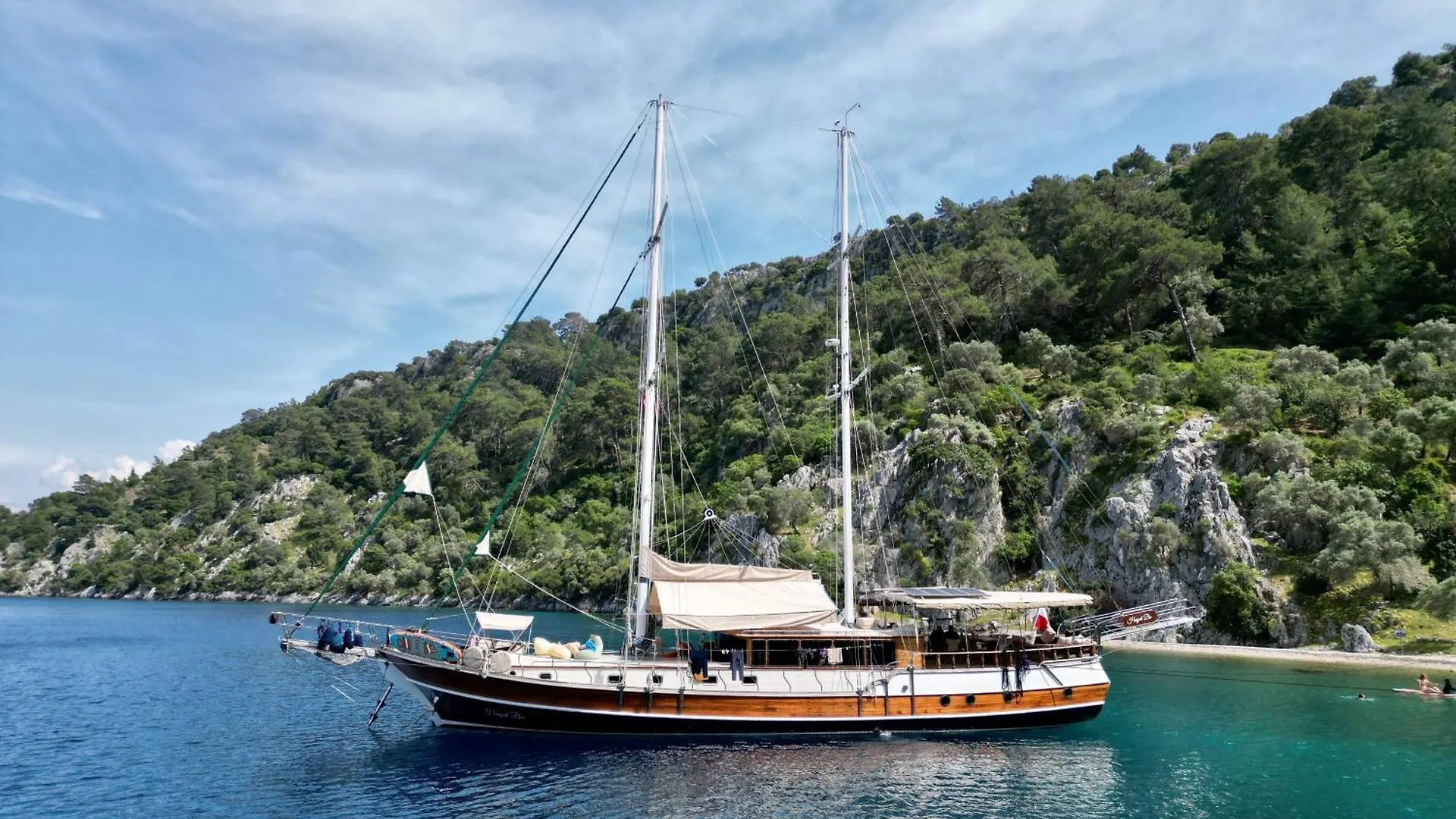 Hayat Bu, Boot Hotel Fethiye