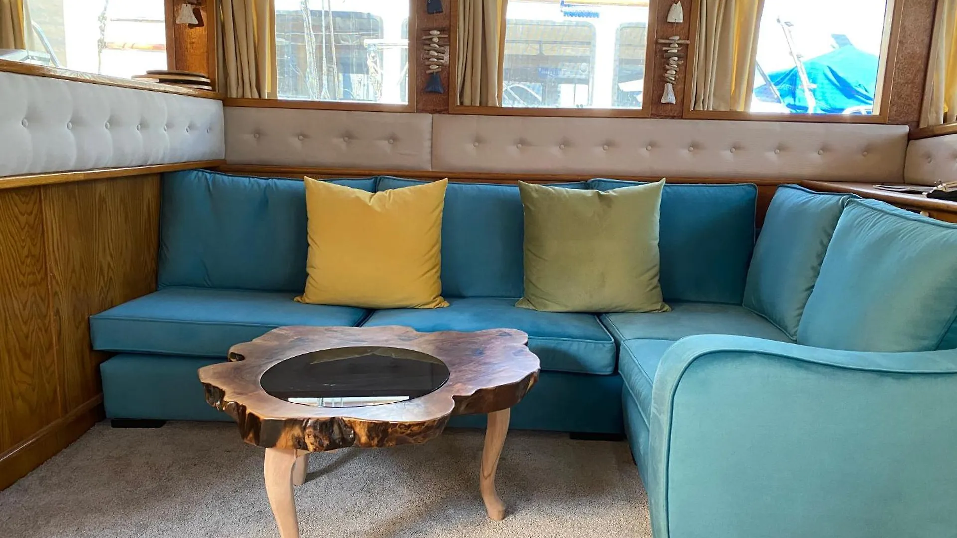 Hayat Bu, Boot Hotel Fethiye